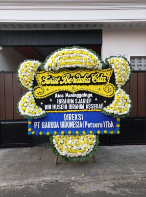 Papan Bunga Duka di Pulo