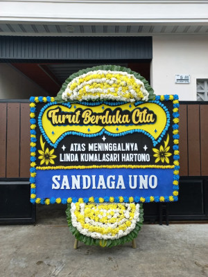 Papan Bunga Duka di Pulo